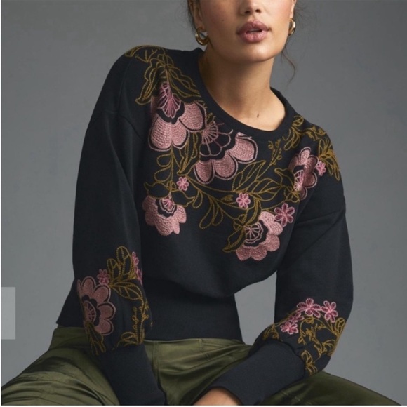 Anthropologie Floral Embroidered Sweatshirt Top Black Pink Flowers XS - Picture 2 of 12